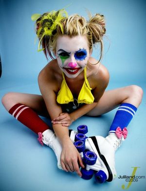 Sexy Clown On Roller Skates - sexy clown girl free porn pictures.